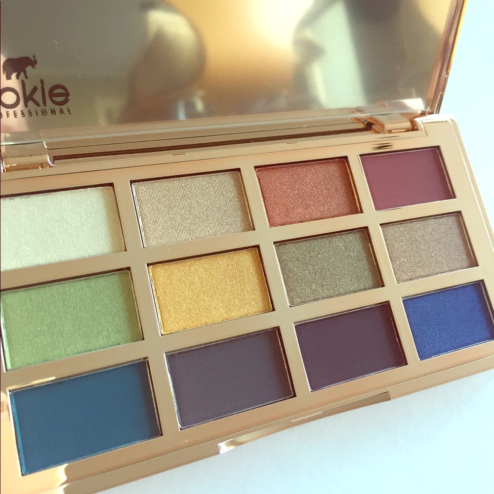Kokie Treasured Eyeshadow Palette, brand new!